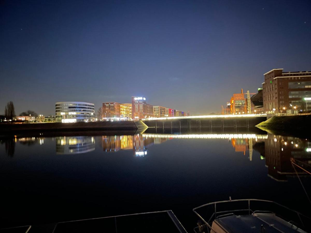 Hausboot Lore Duisburg Exterior photo